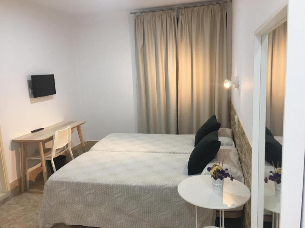 Hostal Residencia Cardona Arrecife  Extérieur photo