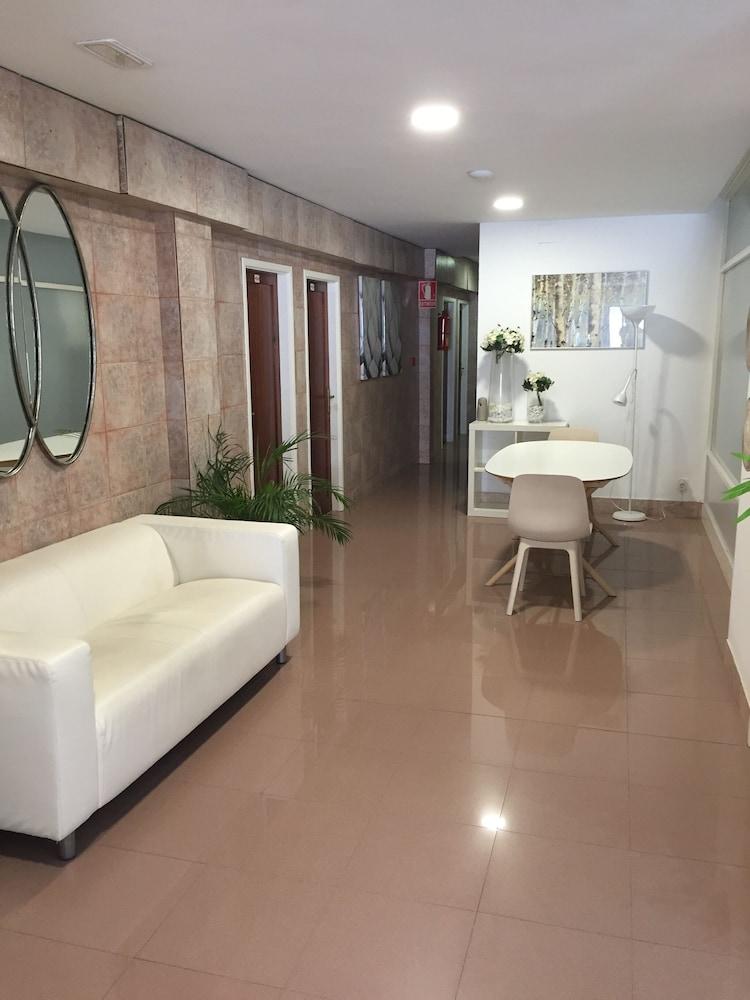 Hostal Residencia Cardona Arrecife  Extérieur photo
