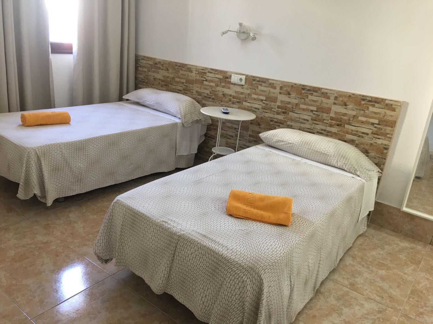 Hostal Residencia Cardona Arrecife  Extérieur photo