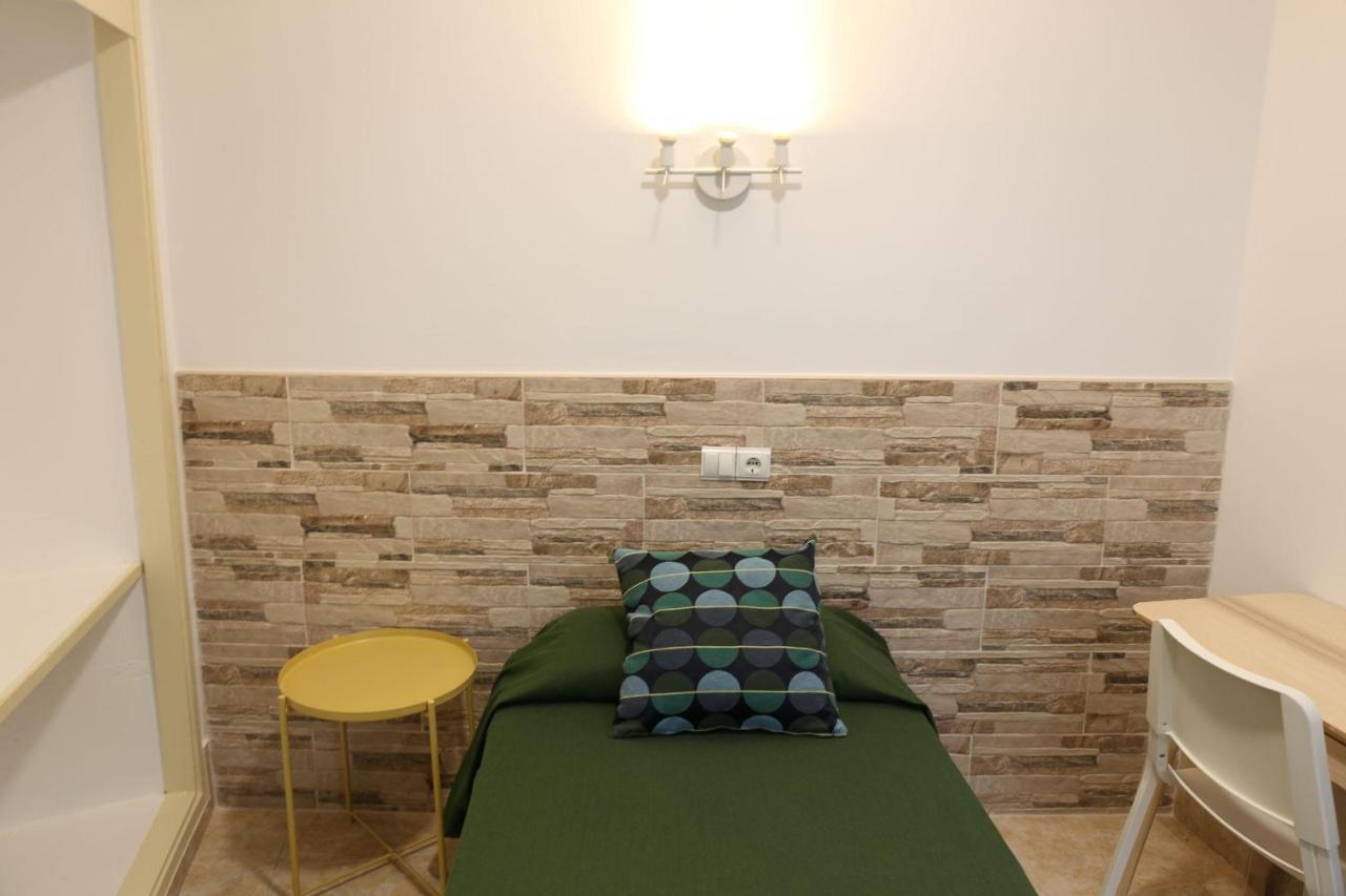 Hostal Residencia Cardona Arrecife  Extérieur photo